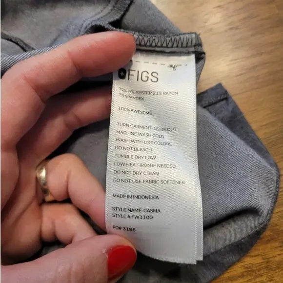 FIGS Casma Scrub Top Women’s Large Graphite 3-Pocket EUC - Picture 8 of 8